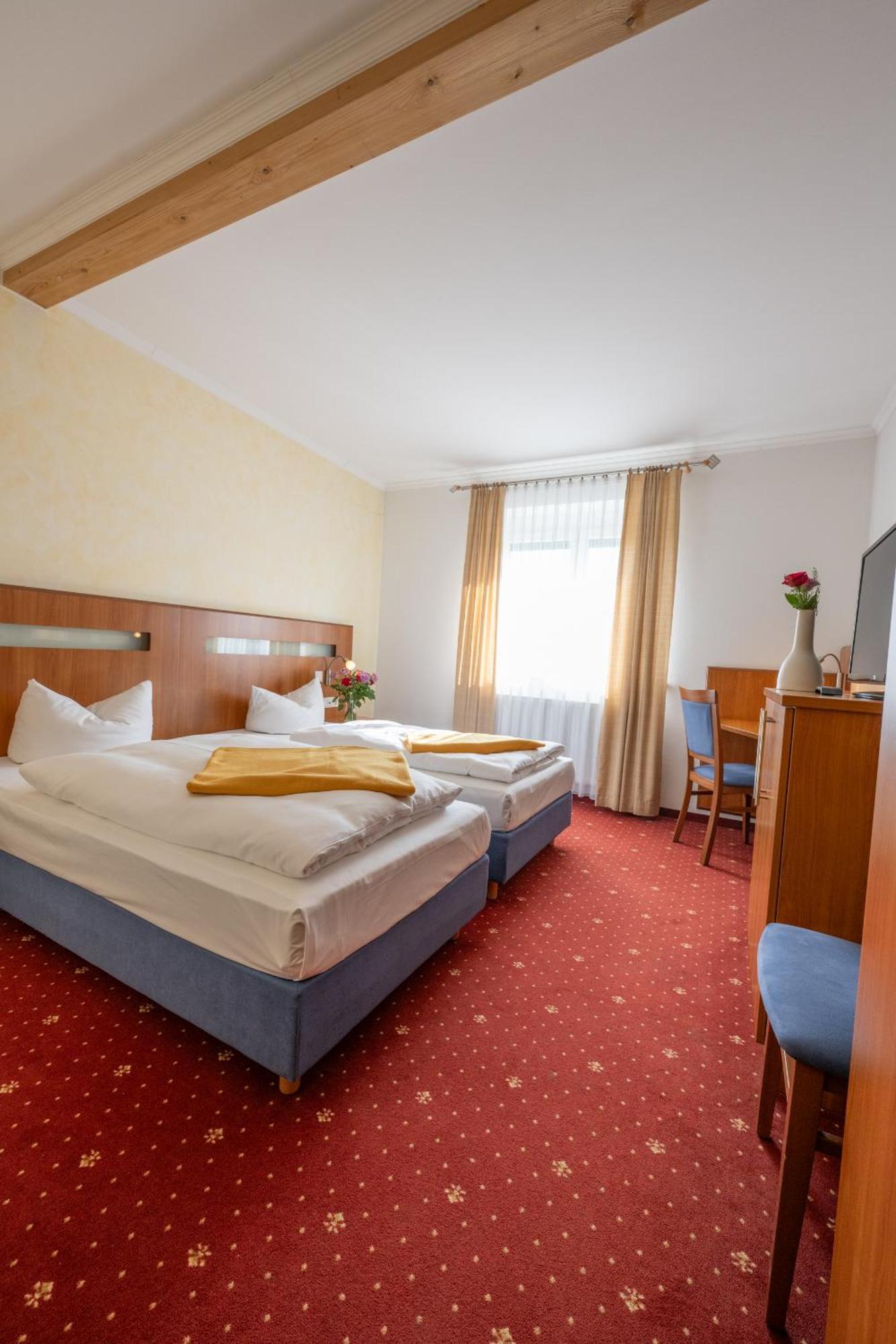 Hotel Haslbach FGZ Zeitlarn Exterior foto