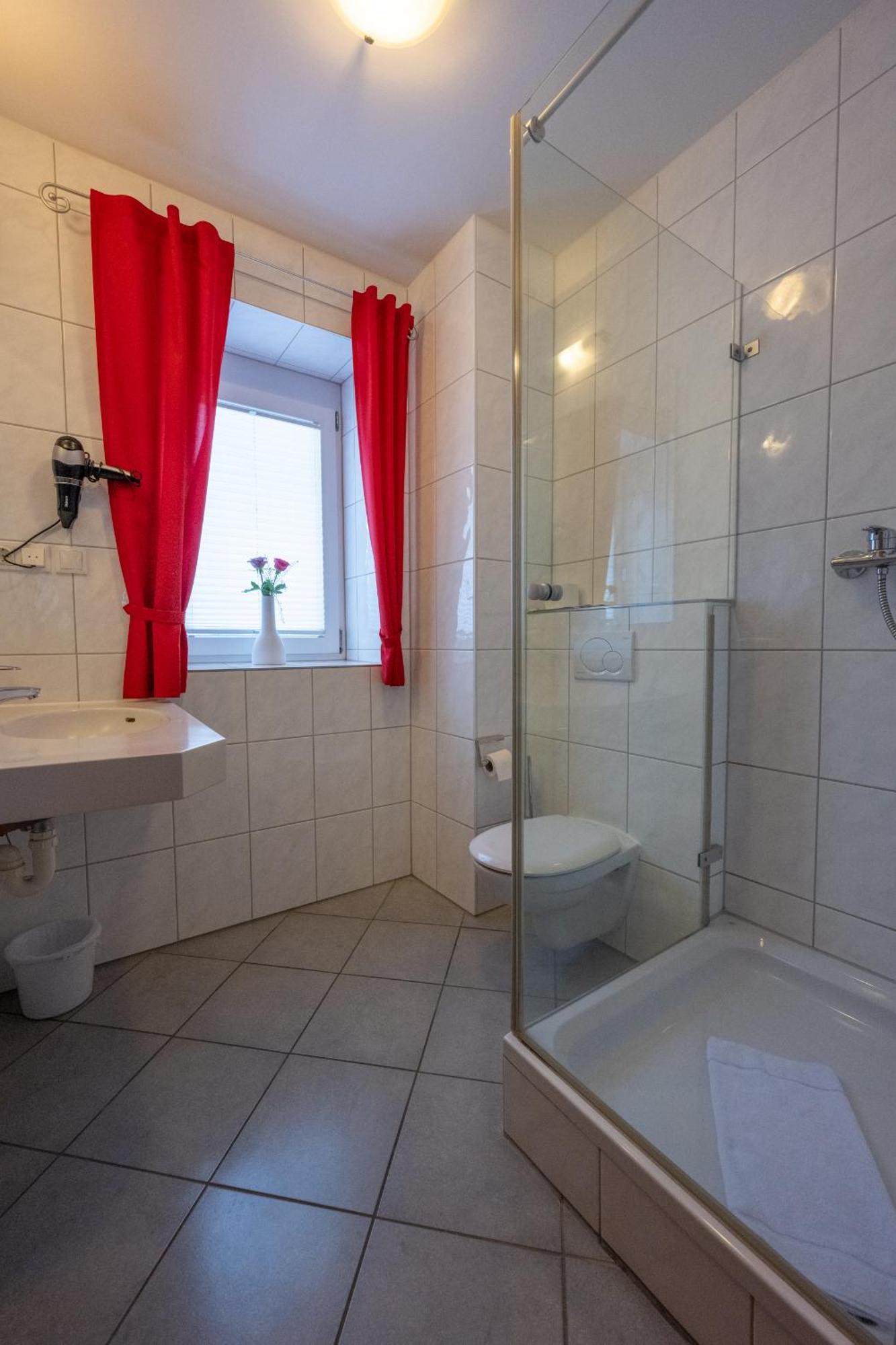 Hotel Haslbach FGZ Zeitlarn Zimmer foto
